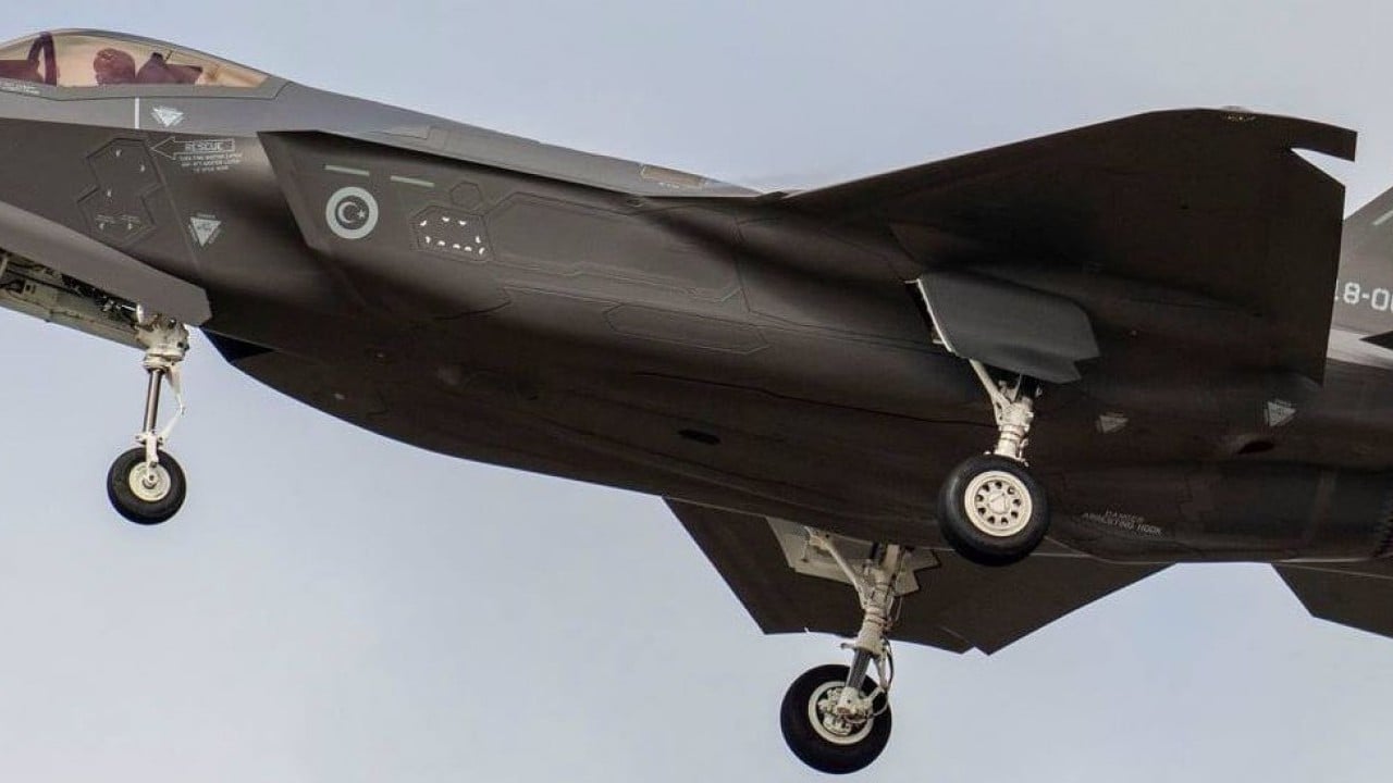 Foto - 'Türkiye almasın' diye lobinin kralını yapıyorlardı! F-35 savaş uçakları üsse indi