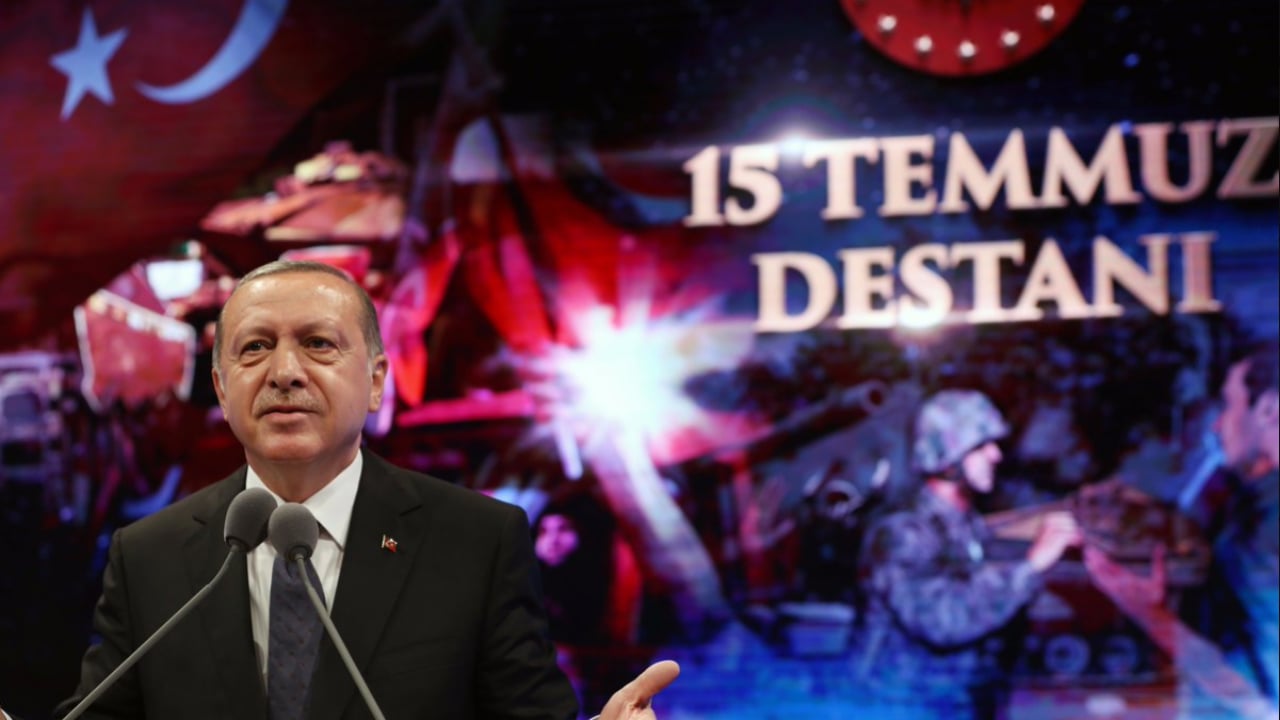 Foto - Türkiye az kalsın İsrail’in uydusu olacaktı