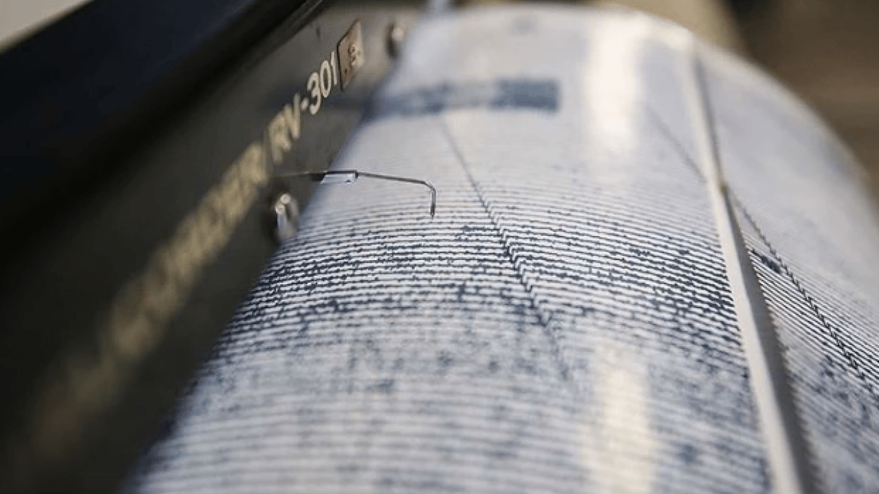 Foto - Türkiye beşik gibi sallanıyor! Aynı gün 3 ilde deprem! Yer Bilimci Prof. Dr. Naci Görür'den korkutan yorum