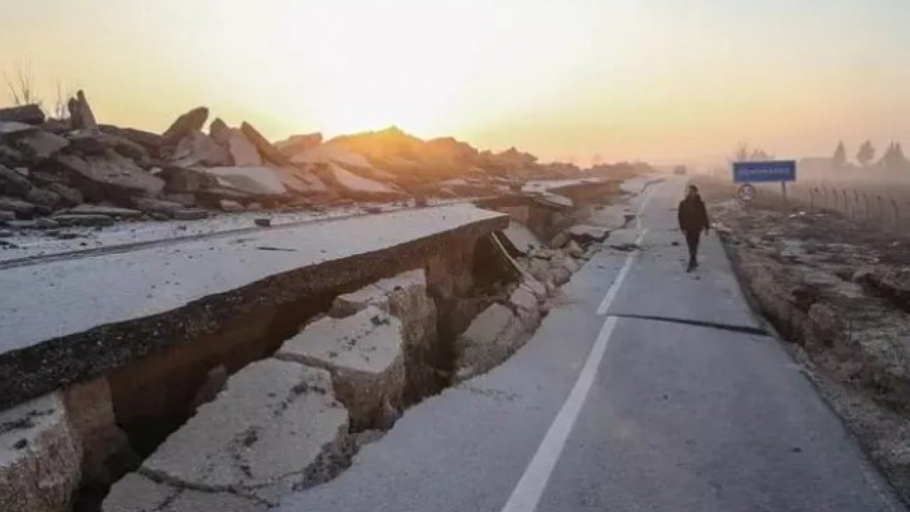 Foto - Türkiye beşik gibi sallanıyor: En tehlikeli fay hatları belli oldu!