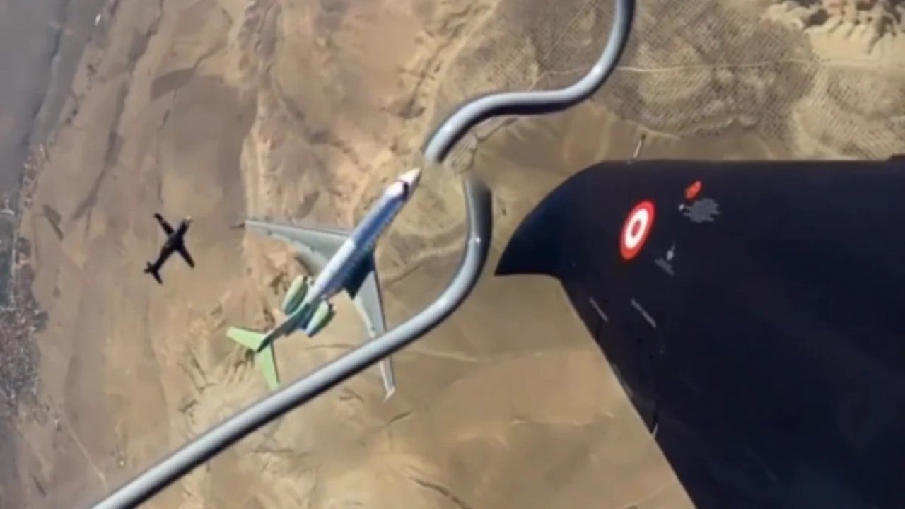 Foto - Türkiye 'Bunu siz de mi yapıyorsunuz? Bize de yapın' denilen HAVA SOJ uçaklarını havalandırdı