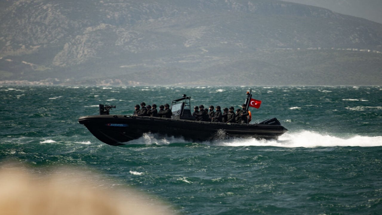 Foto - Türkiye denizleri fethetmeye geliyor! Balistik korumalı KARAYEL göreve hazır