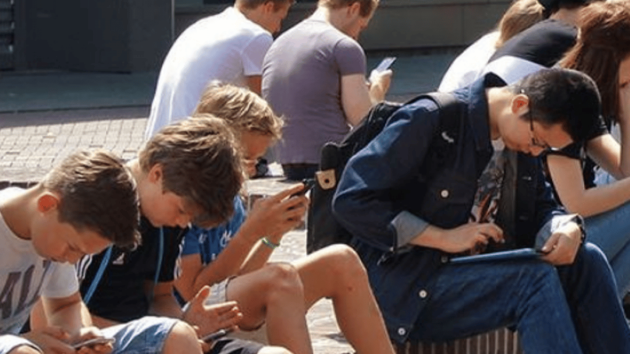 Foto - Türkiye'de ekran alışkanlığı değişti! Teknoloji kolaylık sağladı ama dengeyi bozdu...