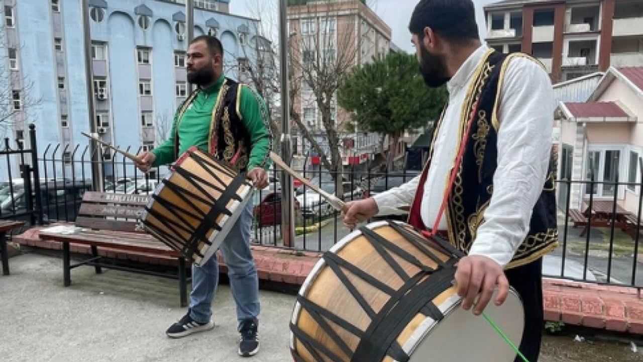 Foto - Türkiye genelinde Ramazan heyecanı: Davulcular ilk sahur için hazır