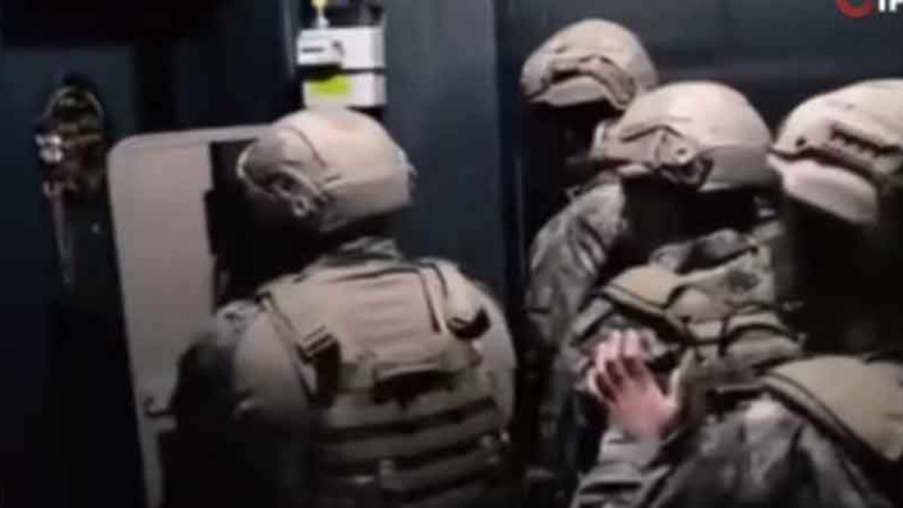 Foto - Türkiye güne büyük operasyon haberiyle uyandı: 400'den fazla gözaltı var