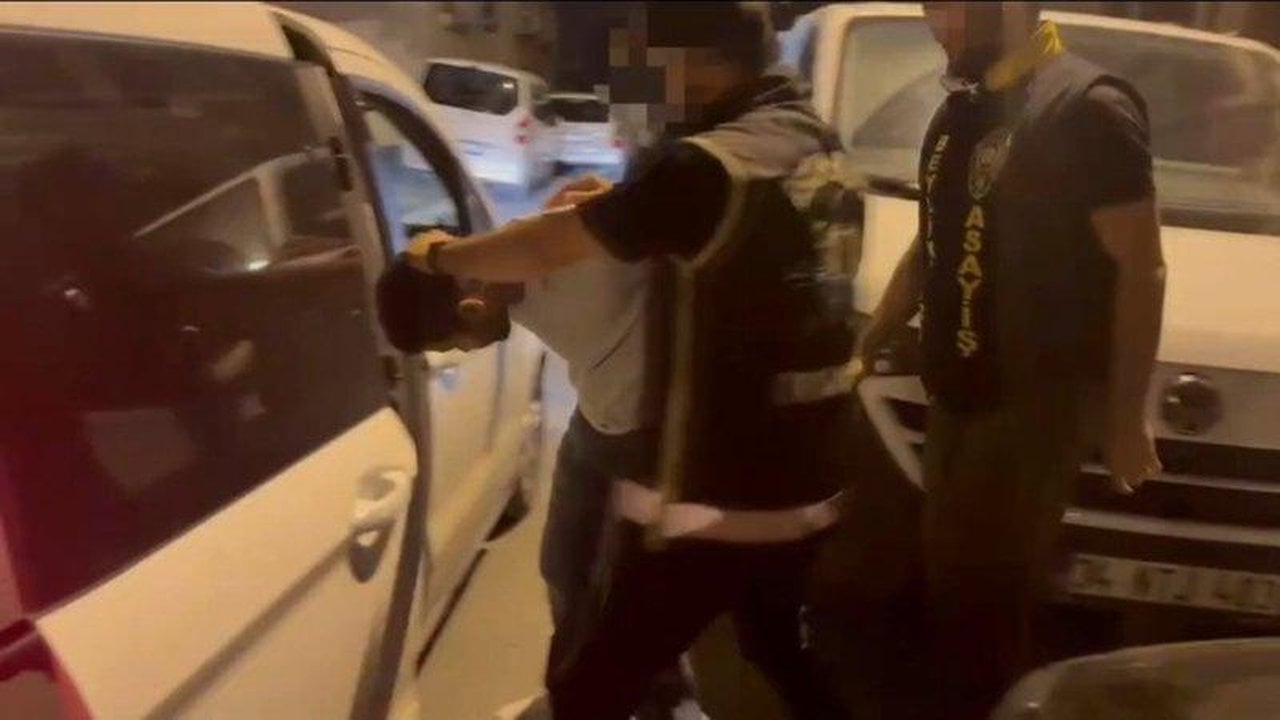 Foto - Türkiye güne dev operasyonla uyandı! Eş zamanlı baskında 28’i birden gözaltına alındı