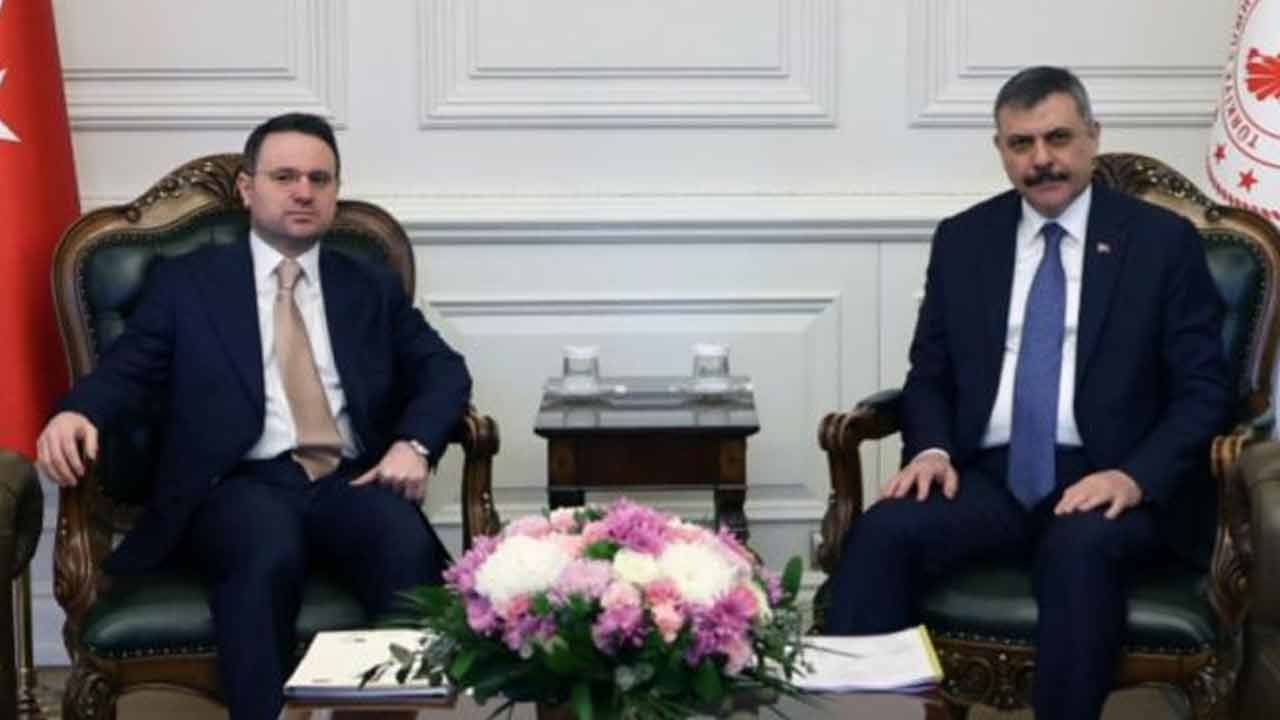 Foto - Türkiye haftaya hızlı başladı! İki bakan, hırsızların, katillerin tozunu atıyor!