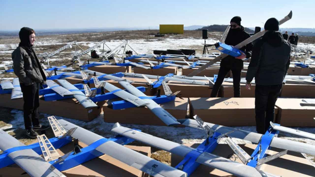 Foto - Türkiye İHA yapmayı öğretmişti! Fırsattan istifade İHA'ları düşürecek silahı sattılar