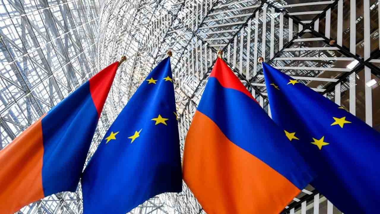 Foto - Türkiye ile yakınlaşan ülkeye Rusya'dan uyarı: İki sandalyede birden oturamazsınız seçiminizi yapın