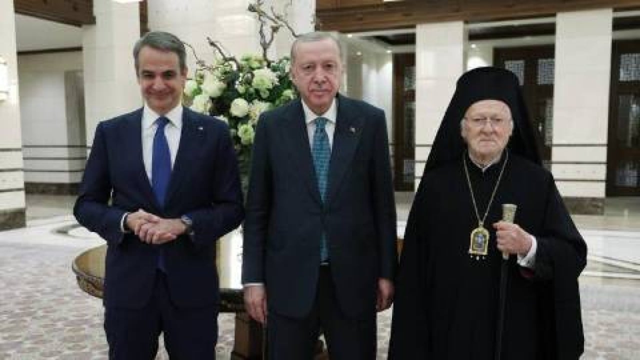 Foto - Türkiye ile Yunanistan arasında "tesbih" diplomasisi! O anlar ülkede gündem oldu