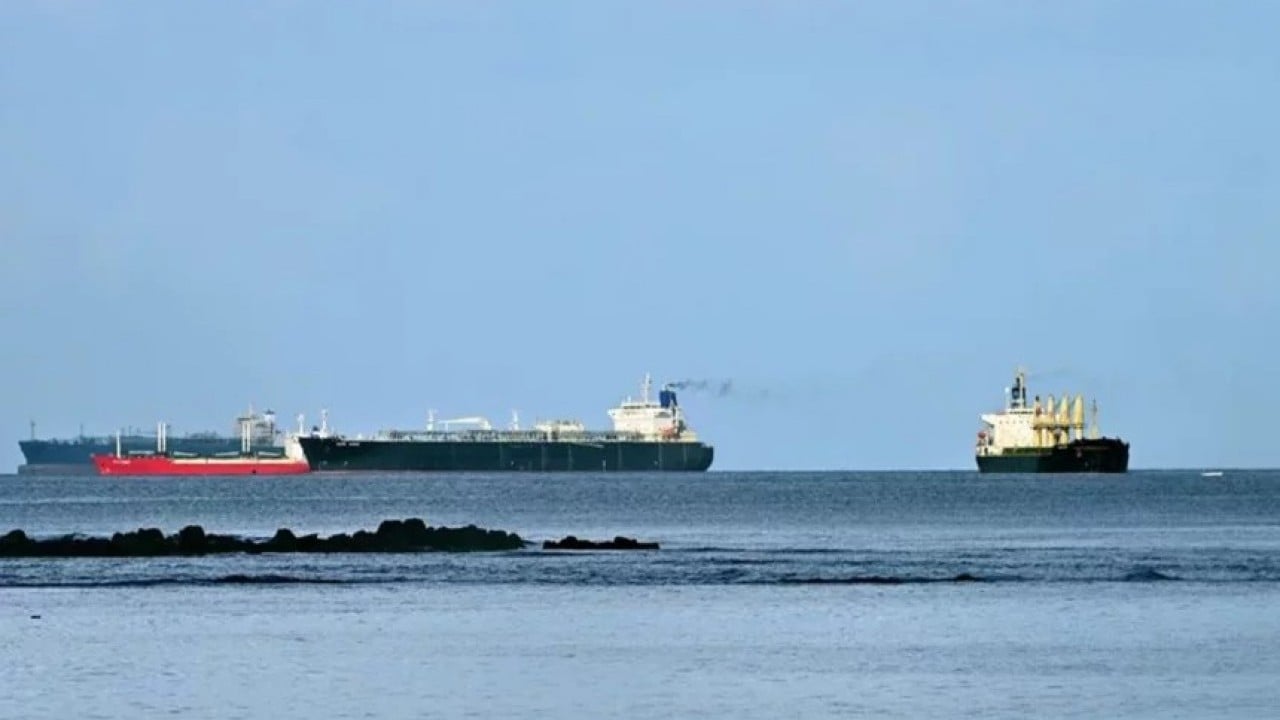 Foto - Türkiye Montrö'yü devreye aldı, o ülkeyi reddetti: İki gemi Türk sularından geçemedi, geri çekildi