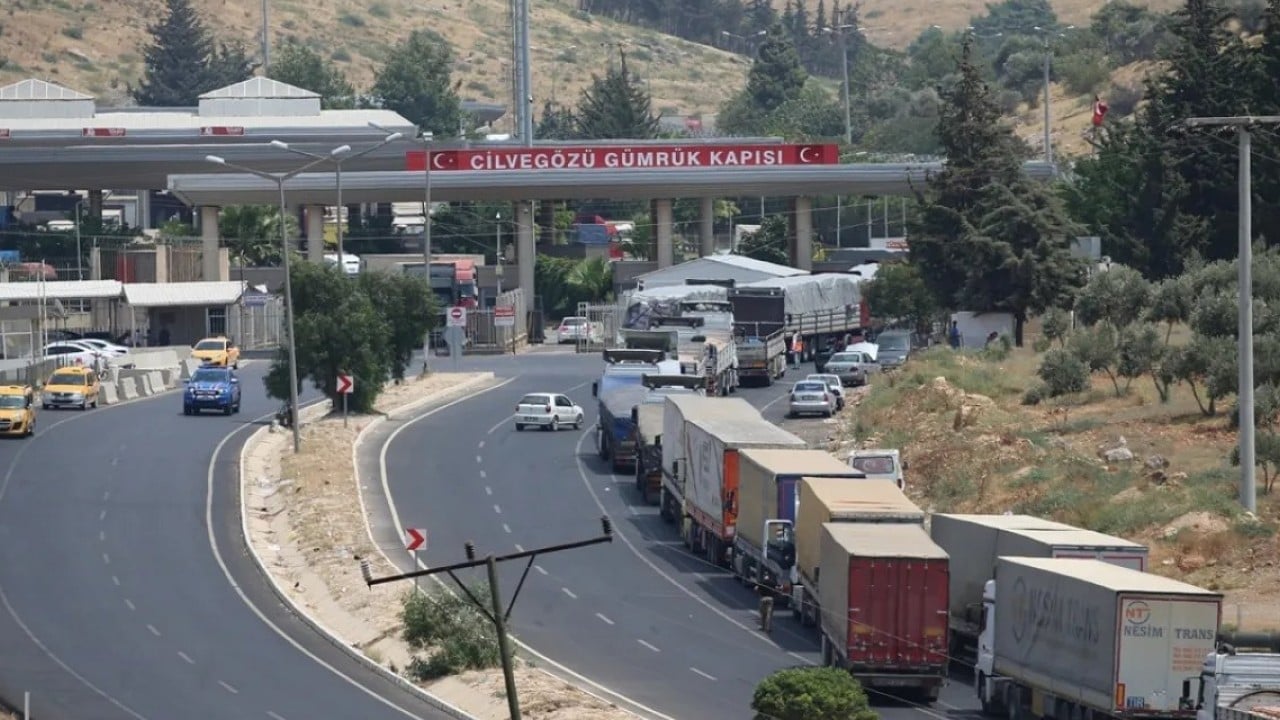 Foto - Türkiye-Suriye arasında yeni dönem! Şimdiden ihracat 3 milyar doları geçti