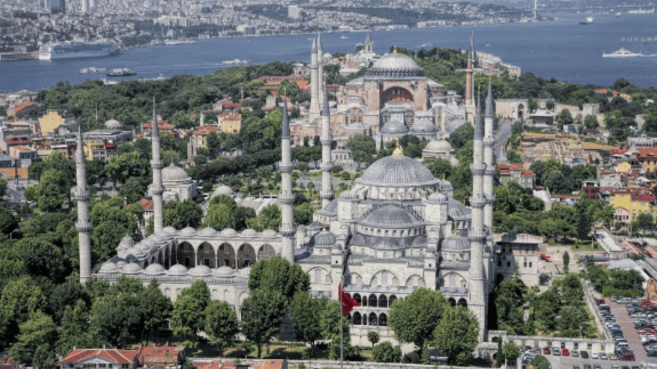 Türkiye tarihinde bir ilk: İstanbul'un ilçesi 1 milyonu geçti!