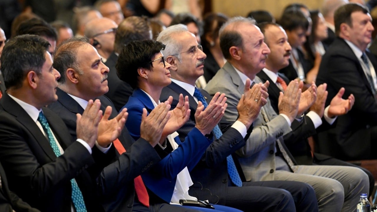 Foto - Türkiye, uluslararası aktör rolünü pekiştiriyor! Demir yoluyla intermodal taşımacılıkta çok mesafe katettik 