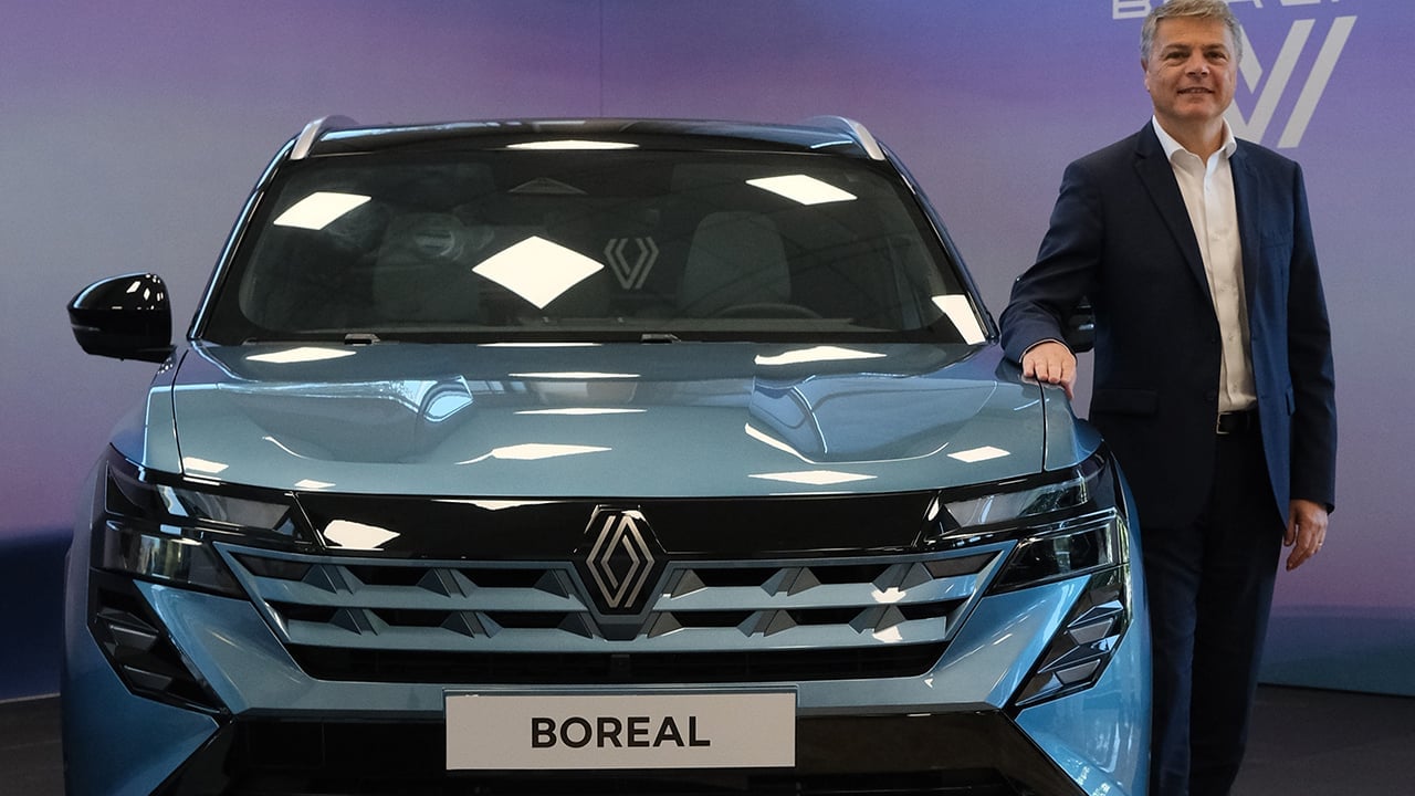 Foto - Türkiye üretimi yeni SUV Renault Boreal satışa sunuldu! 7 yıl garanti, hibrit motor, güçlü donanım!