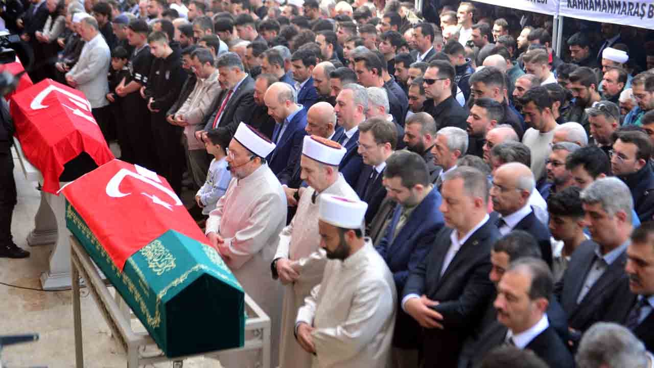 Foto - Türkiye yavrularını uğurladı: Minik bedenler toprağa verildi