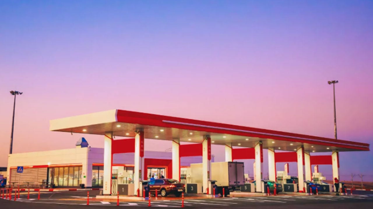 Türkiye'de 600'den fazla istasyonu bulunuyor! Akaryakıt devinin ülkedeki tüm varlıklarına el konuldu