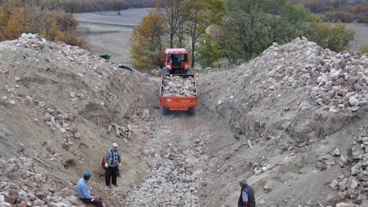 Türkiye’de bulundu, bütün dünyada gündem oldu: Altın dokunuşun izi Anadolu’da! "Tarihi keşif"