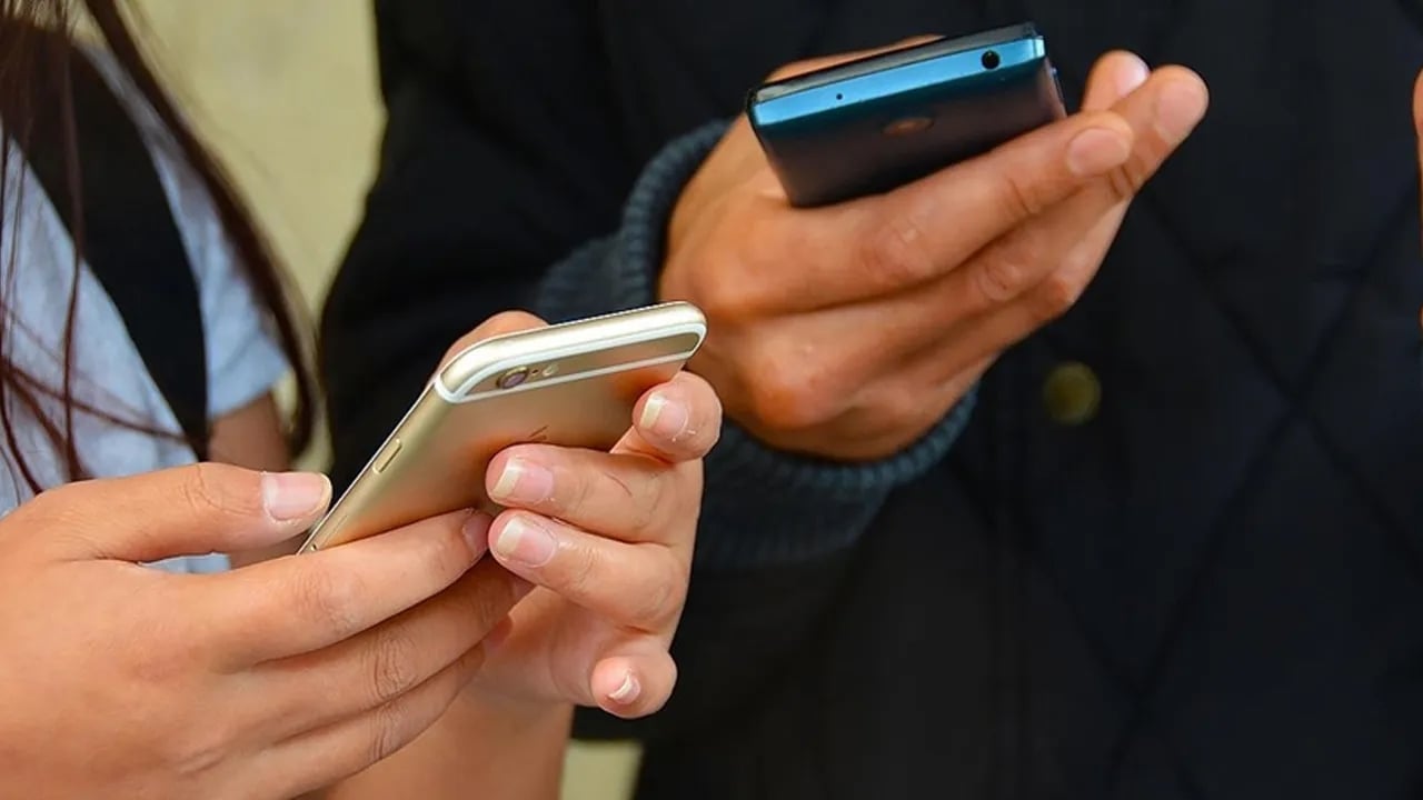 Foto - Türkiye’de cep telefonları için köklü değişim: Hatlar 3 ayda kapanacak