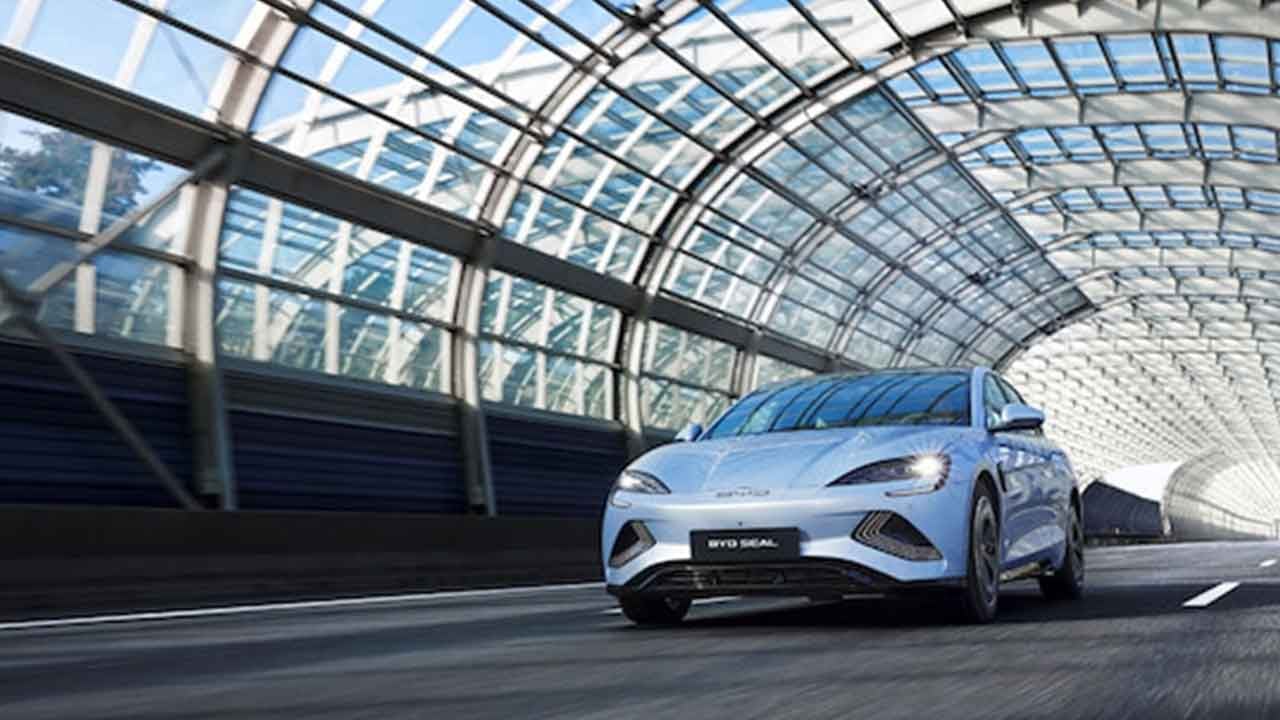 Foto - Türkiye'de fabrika kurmayan Çinli BYD'nin yaptığına bakın