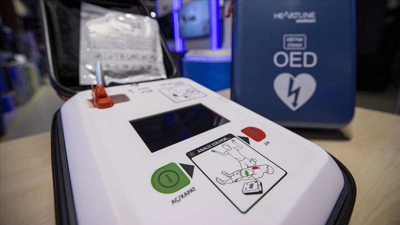 Foto - Türkiye’de hayat kurtaracak devrim! Yeni zorunluluk resmen başladı: Her yerde karşımıza çıkacak