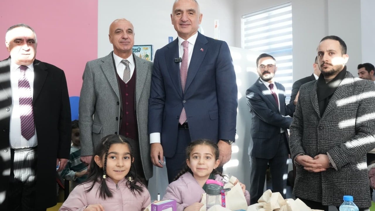 Foto - Türkiye’de kütüphanesiz yer kalmayacak! Bakan Ersoy açıkladı: Son 8 yılda 221 yeni kütüphane hizmete açıldı!