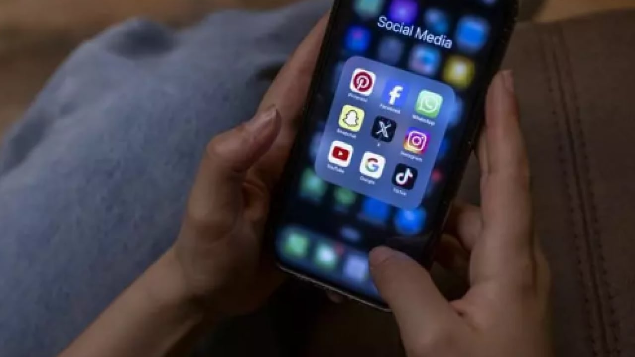 Foto - Türkiye'nin verileri kimlerin elinde? Meğer ortam dinlemesi yapmışlar!