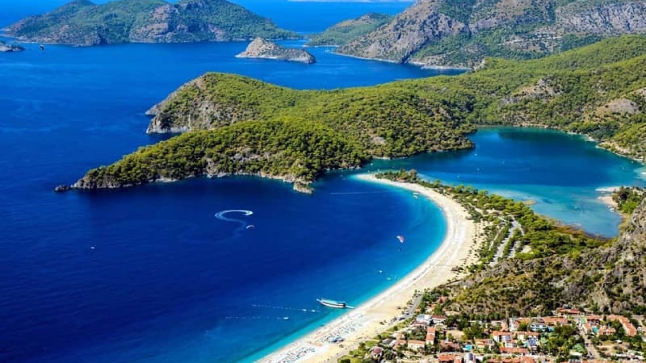 Foto - Türkiye'de tatil ucuzladı ama yerli turiste değil