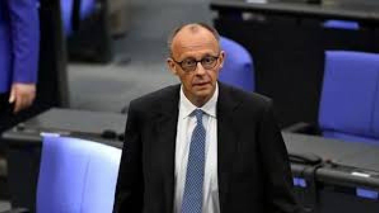 Foto - Türkiye'deki valiz şovu sonrası Merz'in serveti belli oldu