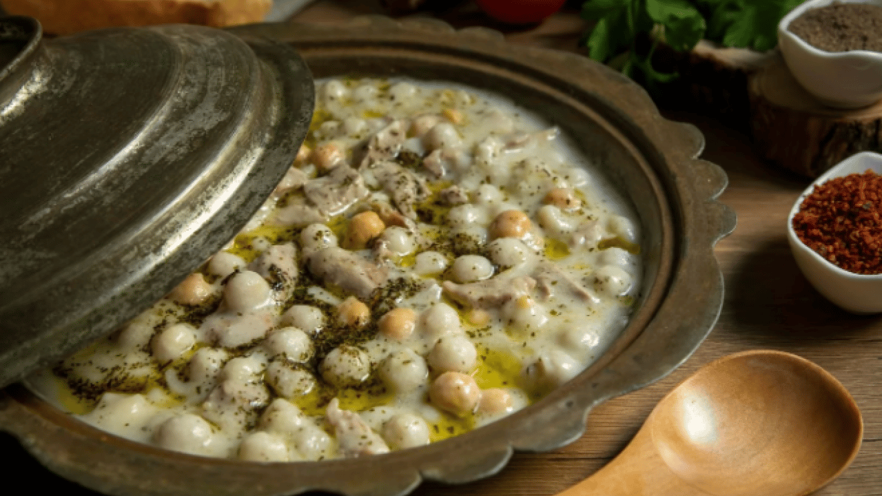 Foto - Türkiye’den 3 ilimiz listede! Dünyanın en iyi 100 yemek şehri belli oldu