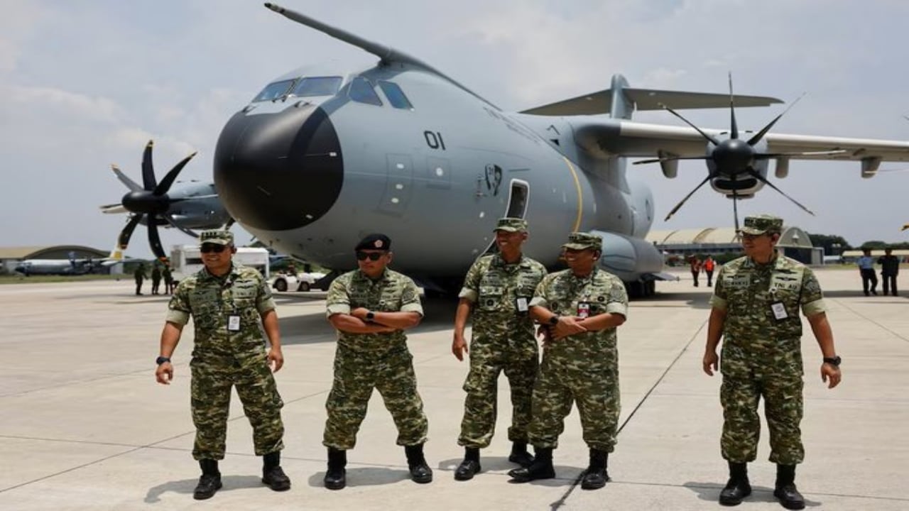 Foto - Türkiye’den 48 tane Kaan alacak olan ülkede dikkat çeken gelişme: İkinci dev uçak menzile girdi