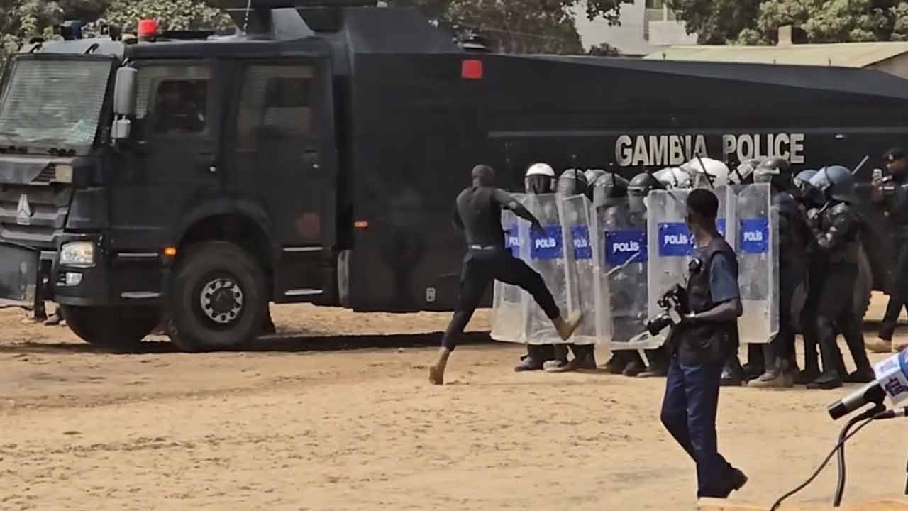 Foto - Türkiye'den Afrikalı polislere 'toplumsal olaylara müdahale' eğitimi