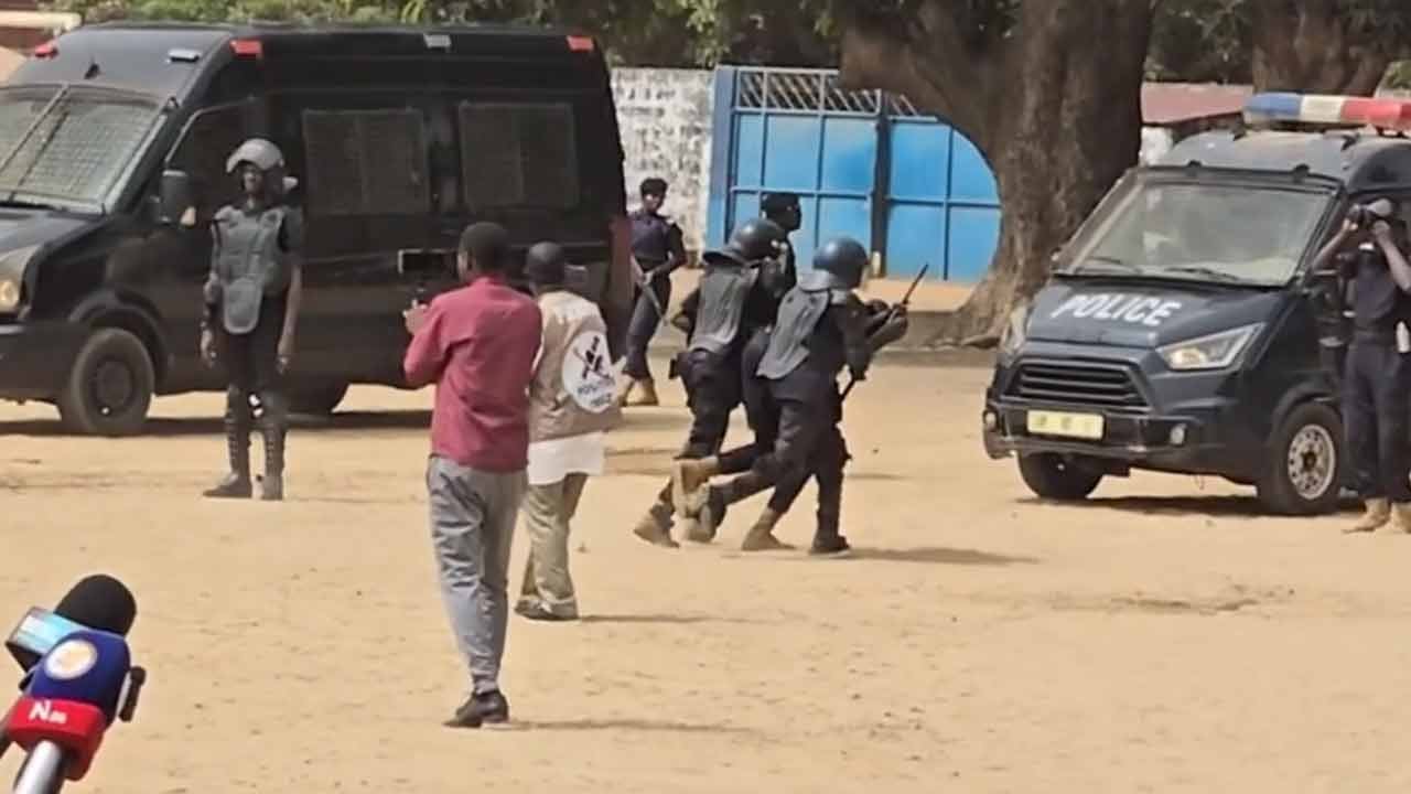 Foto - Türkiye'den Afrikalı polislere 'toplumsal olaylara müdahale' eğitimi
