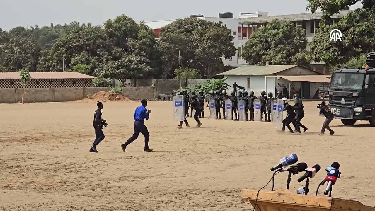 Foto - Türkiye'den Afrikalı polislere 'toplumsal olaylara müdahale' eğitimi