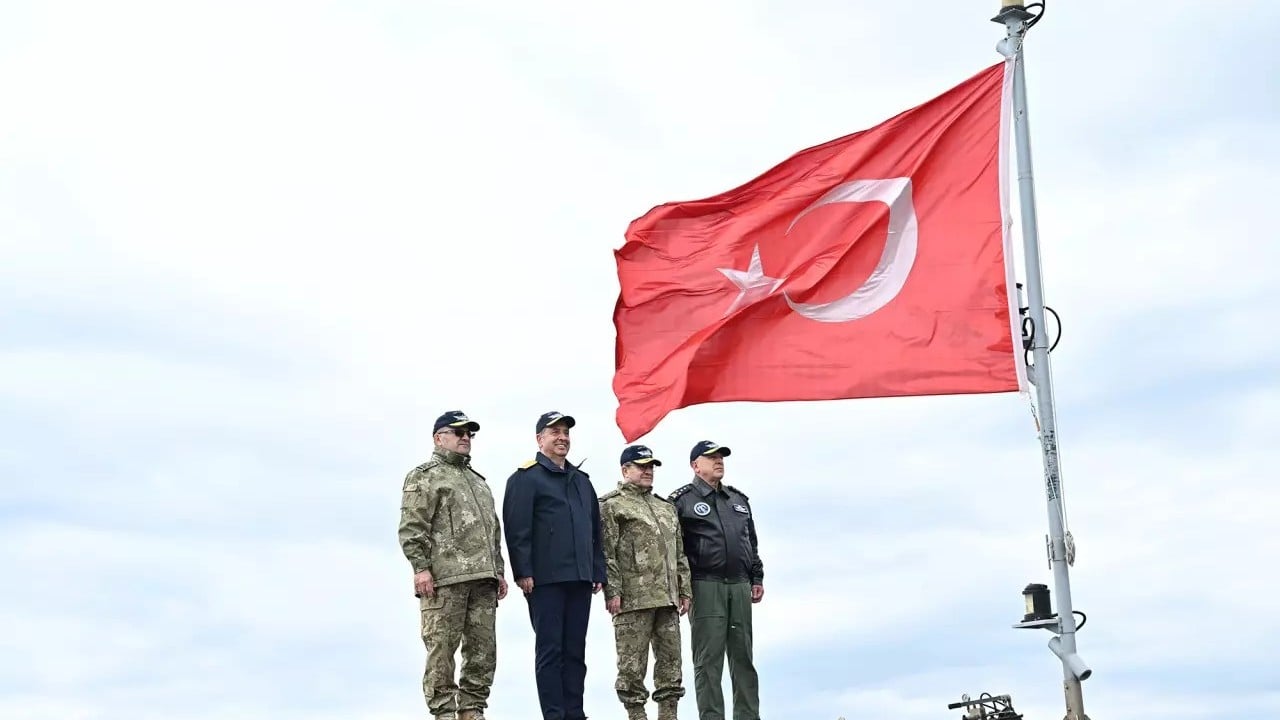 Foto - Türkiye'den dengeleri sarsacak hamle! Açıklama az önce geldi: Tamı tamına 50 savaş gemisi...