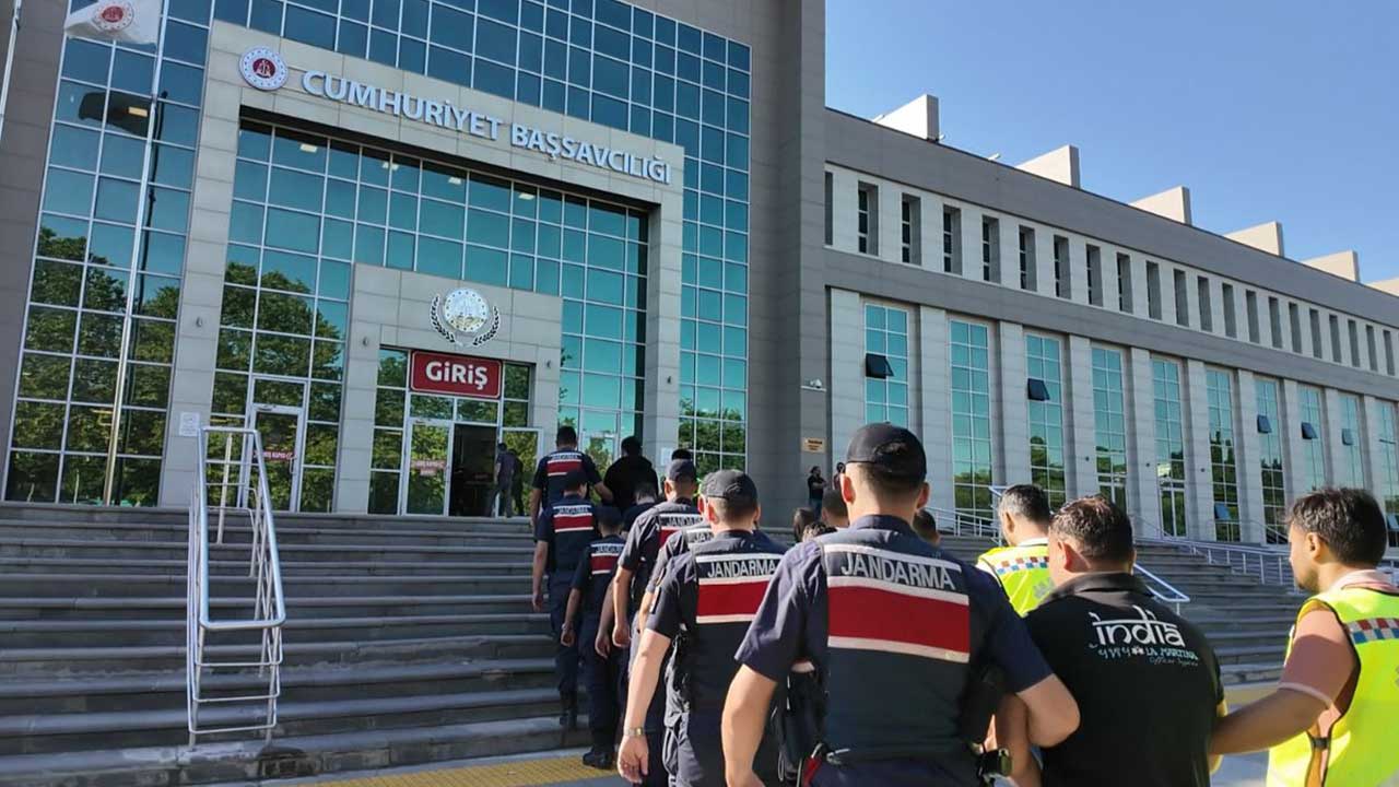 Foto - Türkiye'den dev operasyon! 1037 zanlı hakkında gözaltı kararı