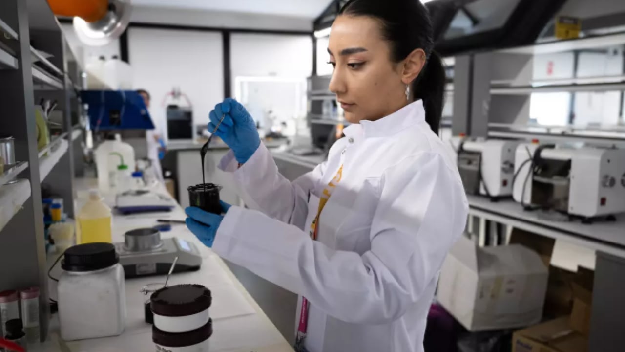 Foto - Türkiye'den bağımlılığa son verecek hamle: 'Gümüş pasta' sahaya iniyor!