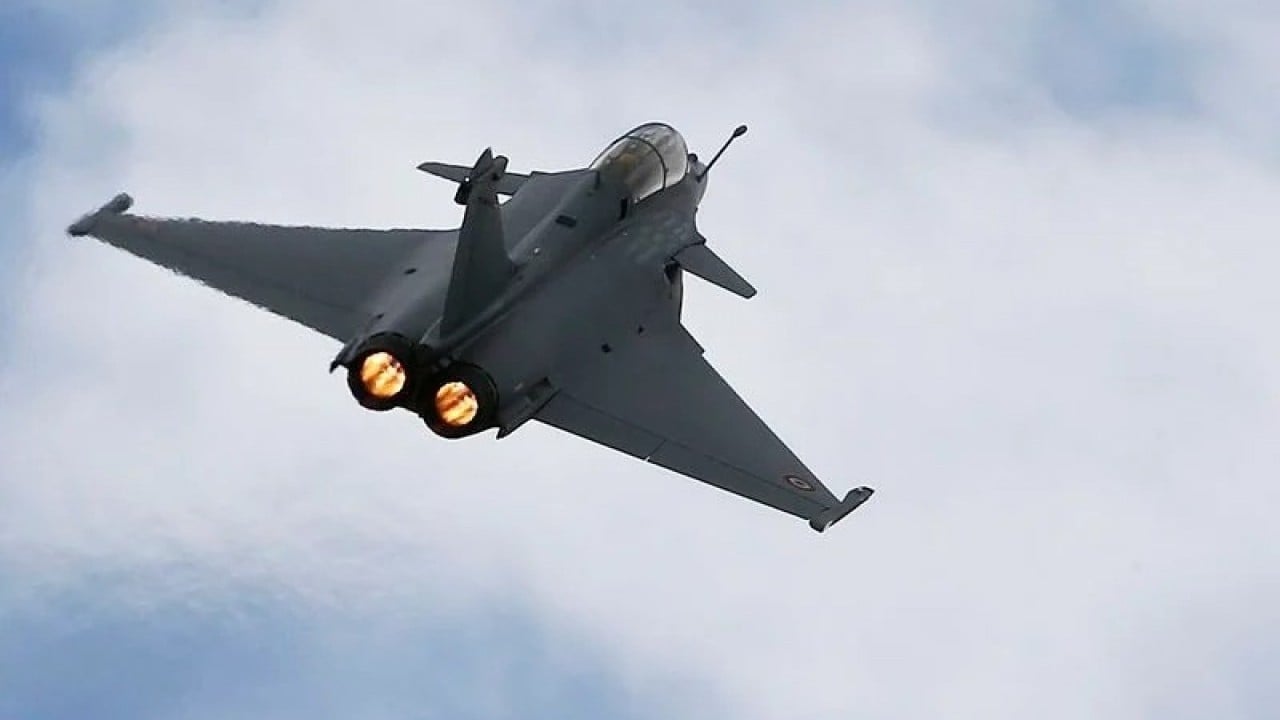 Foto - Türkiye'den Kaan alacakları konuşuluyordu: Fransa ile anlaştılar, Rafale'leri havaalanına indiriyorlar