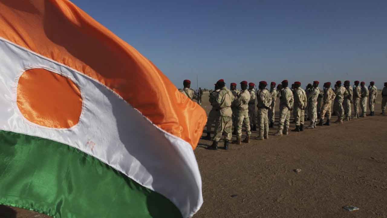 Foto - Türkiye'den onlarca Bayraktar TB2 SİHA almışlardı! Şok açıklama geldi: Hüküemeti devirecekler