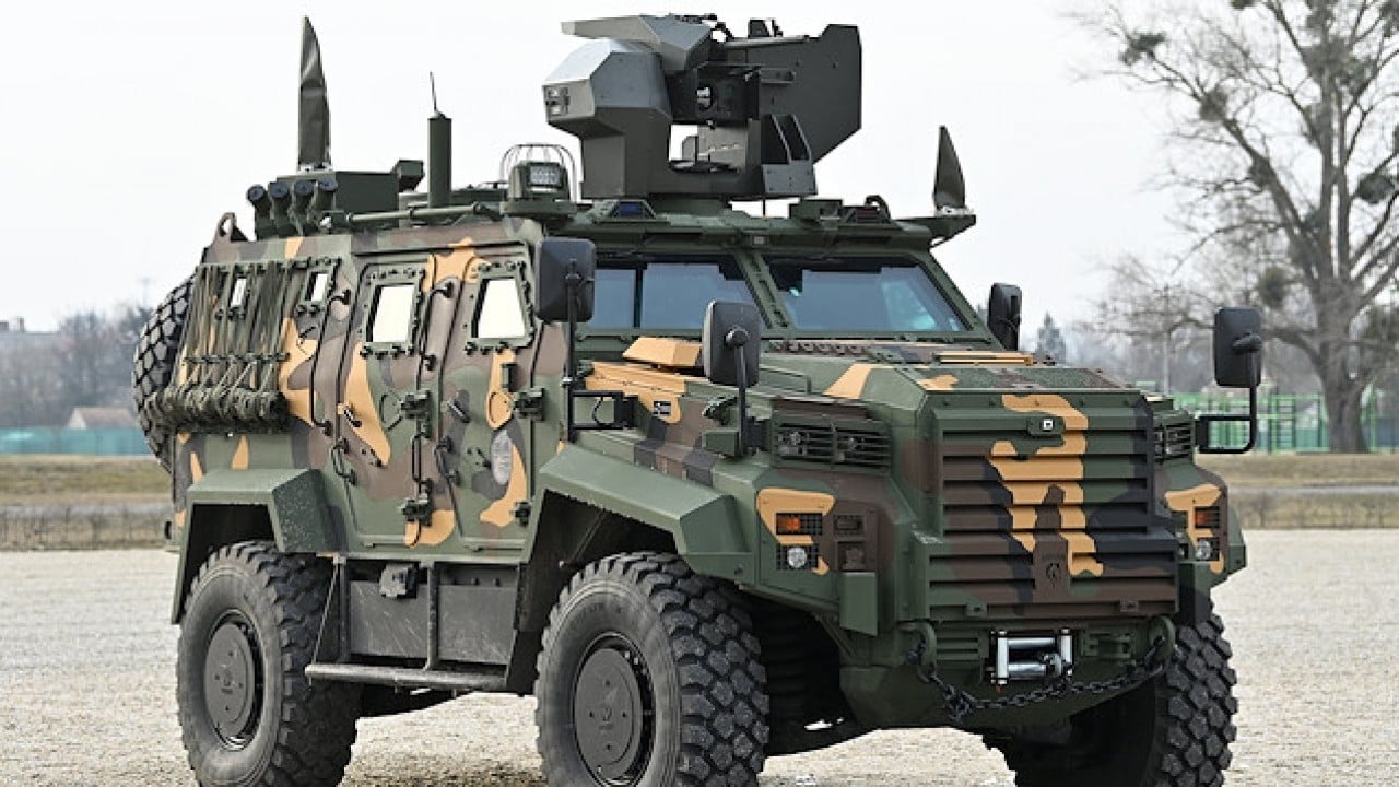 Foto - Türkiye'den onlarca zırhlı araç almışlardı! Şimdi kendi ülkelerinde üretip ismini değiştirdiler
