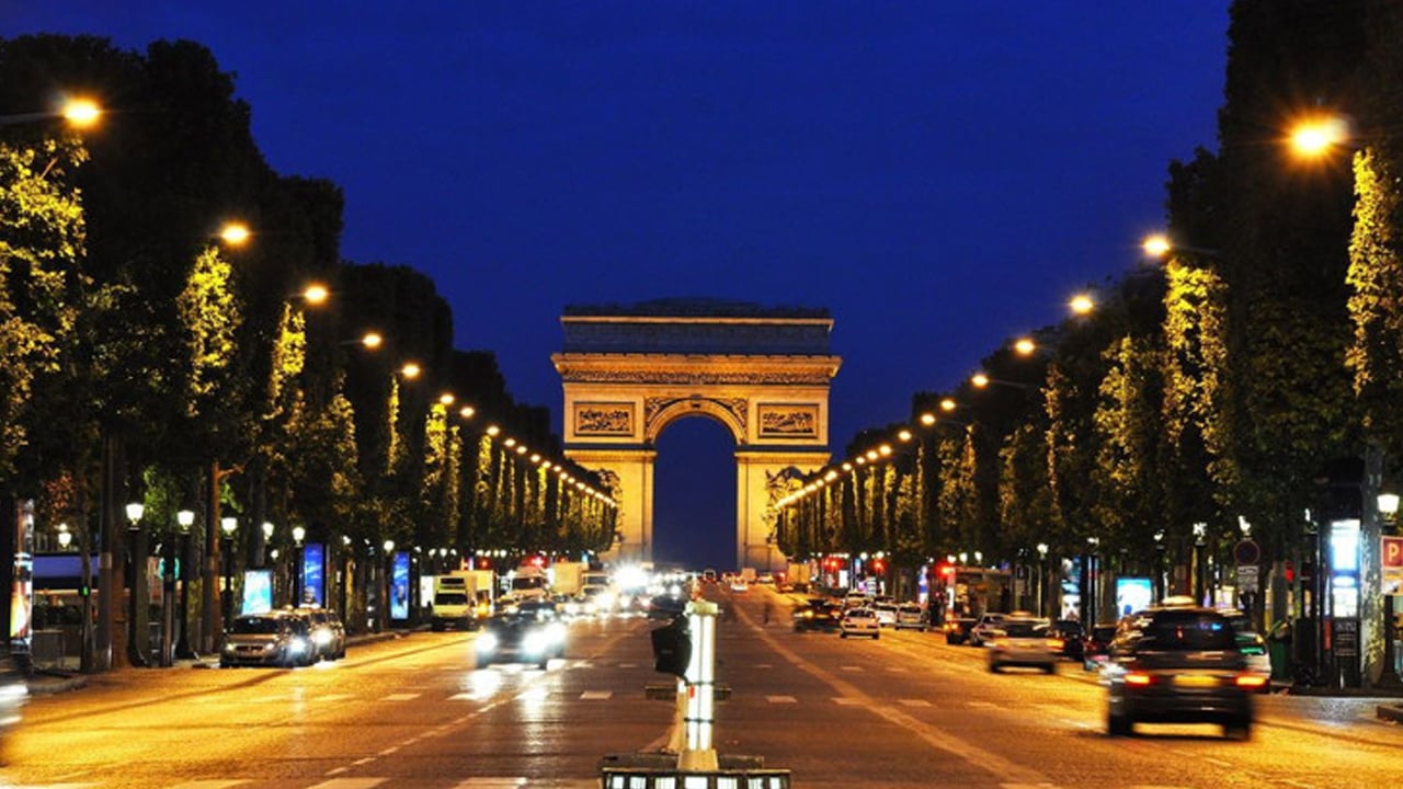 Foto - Türkiye'den orası devlerle yarışıyor: Yüzde 4,2 diyerek duyurdular! Dünyanın en pahalı caddeleri 2025!