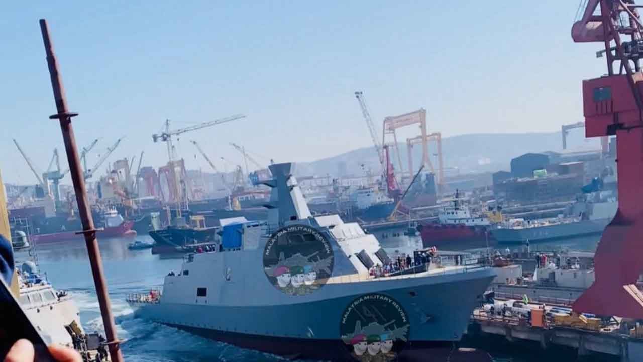 Foto - Türkiye'den savaş gemisi aldılar: Acı detay ortaya çıktı