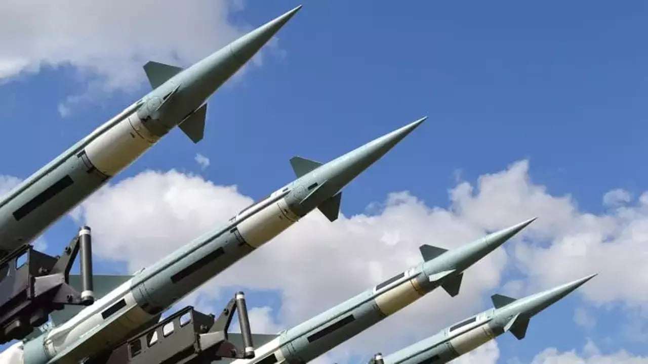 Foto - Türkiye'den TB2 SİHA almaya hazırlanan ülkeden şok karar: Ölümcül silah ihracatı yasağını kaldırdılar