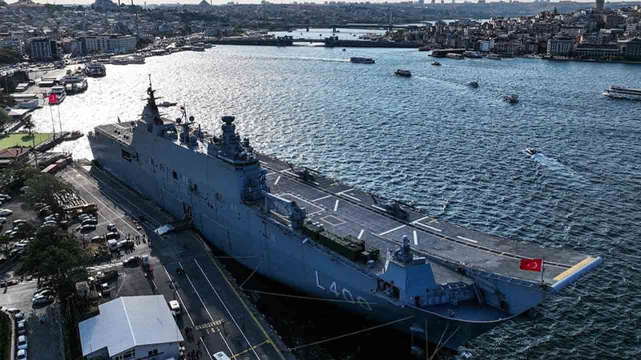 Foto - Türkiye'den yardım istediler! TCG Anadolu acil olarak oraya gidiyor