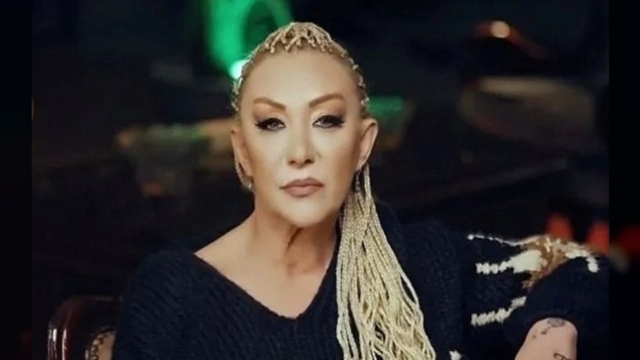 Foto - Türkiye’nin aylardır konuştuğu ölümde şok detay! Güllü’nün kızı, gizlice kaydedip sevgilisine göndermiş