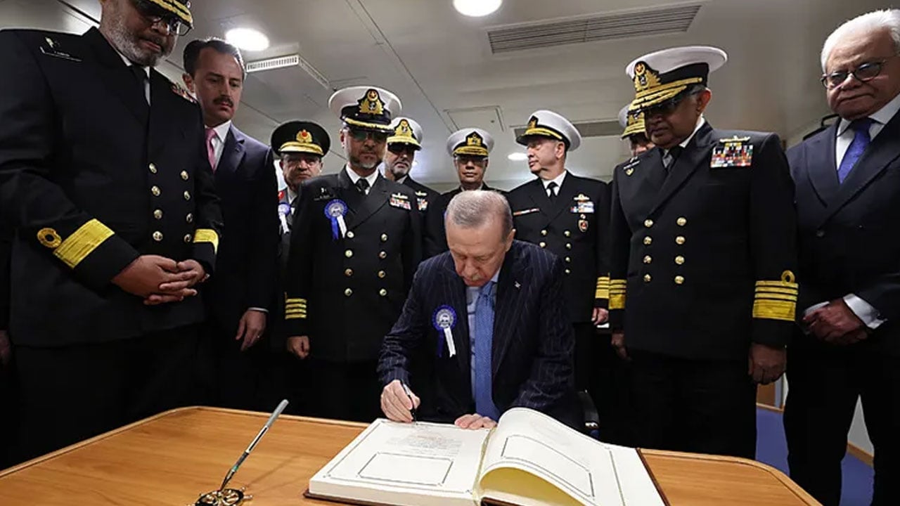 Foto - Türkiye’nin ‘baş düşmanı’ karalar bağlamaya başladı! ‘Erdoğan’ın donanması güçleniyor’