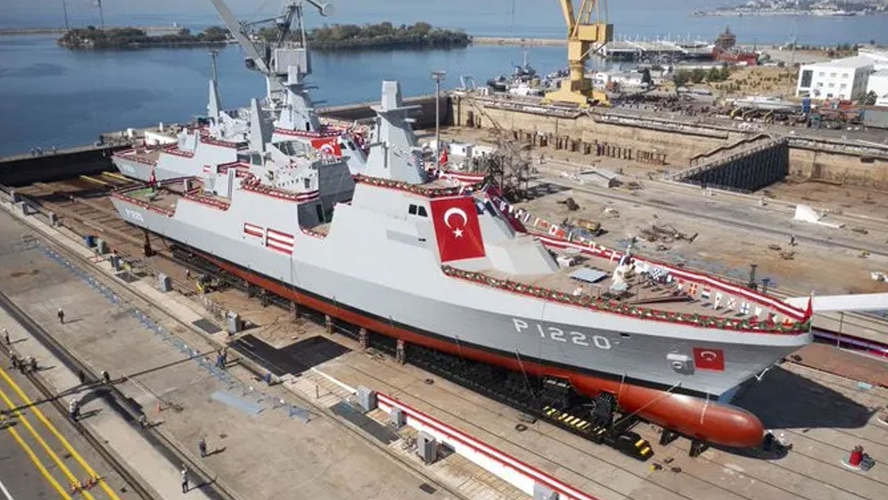 Foto - Türkiye’nin ‘baş düşmanı’ karalar bağlamaya başladı! ‘Erdoğan’ın donanması güçleniyor’