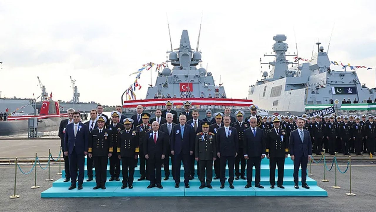 Foto - Türkiye’nin ‘baş düşmanı’ karalar bağlamaya başladı! ‘Erdoğan’ın donanması güçleniyor’