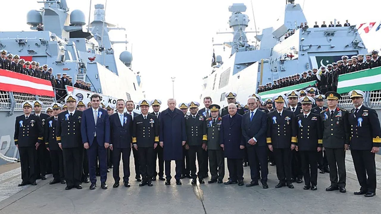 Foto - Türkiye’nin ‘baş düşmanı’ karalar bağlamaya başladı! ‘Erdoğan’ın donanması güçleniyor’
