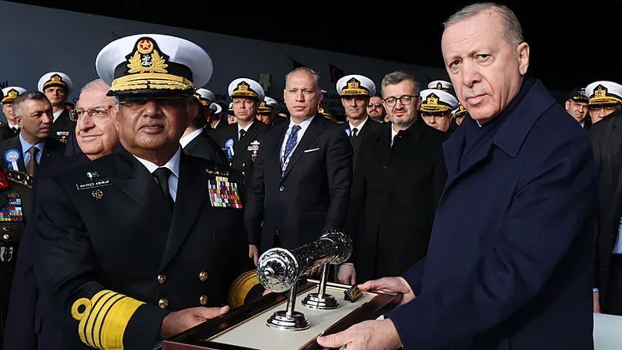 Foto - Türkiye’nin ‘baş düşmanı’ karalar bağlamaya başladı! ‘Erdoğan’ın donanması güçleniyor’